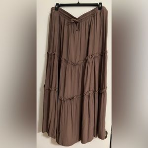Zenana Tiered Maxi Skirt Mocha 3X new with tags plus size
